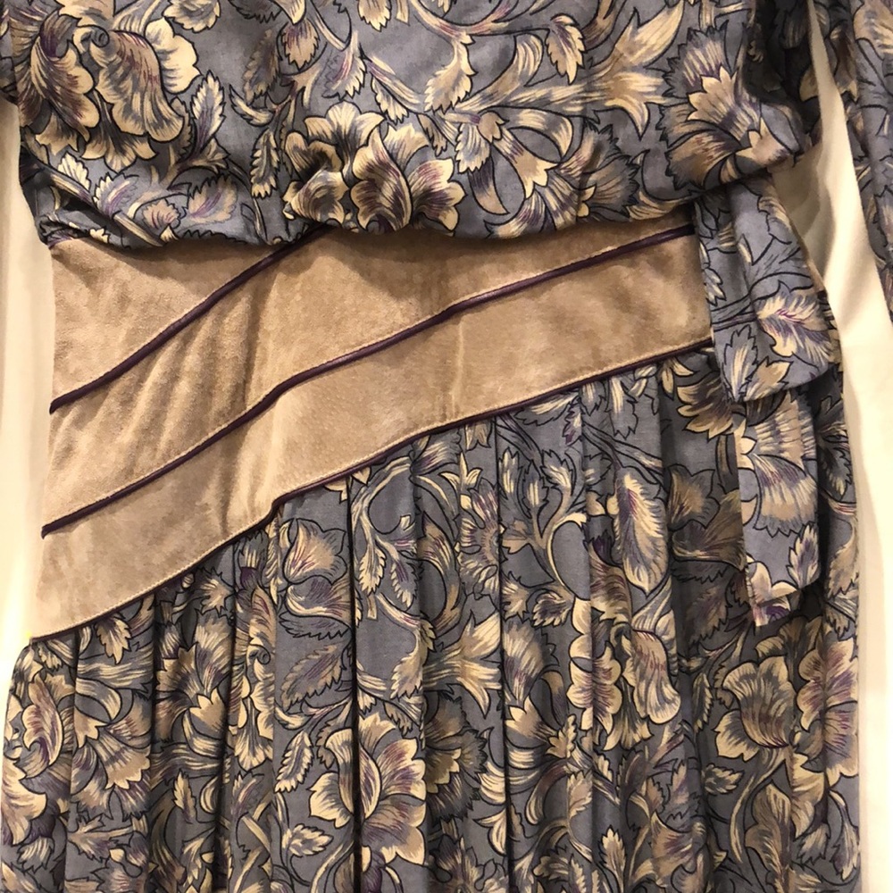 Joan Sparks vintage dress with leather & suede - Picture 7 of 10